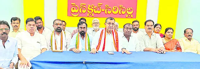 యూరియా కొరత అబద్ధం