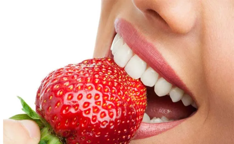 Strawberries Can Whiten Teeth But What Does Science Say