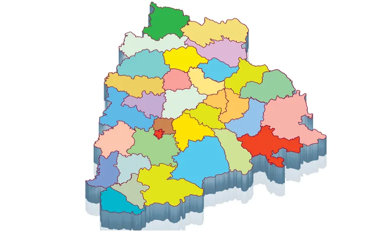 Different arguments being heard on the division of Telangana districts