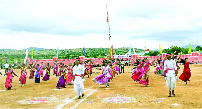 పారదర్శక పాలనకు కట్టుబడి ఉన్నాం: మంత్రి సవిత 