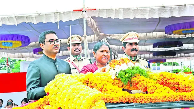 యువతకు పెద్దపీట