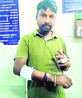 నిశ్చలానందను కలిసిన మోహన్‌ భగవత్‌ 