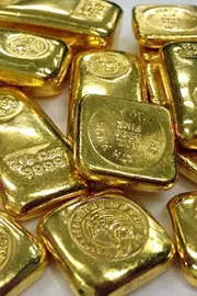 Gold smuggling falls at Hyderabad airport4