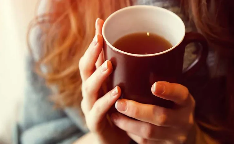 Drinking tea immediately after a meal shocking deets1