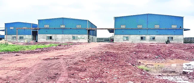 గుట్టుగా కెమికల్ ఫ్యాక్టరీ నిర్మాణం