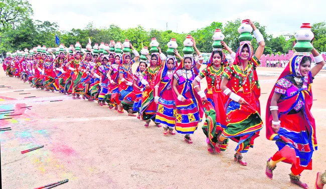 సంక్షేమానికి పెద్దపీట