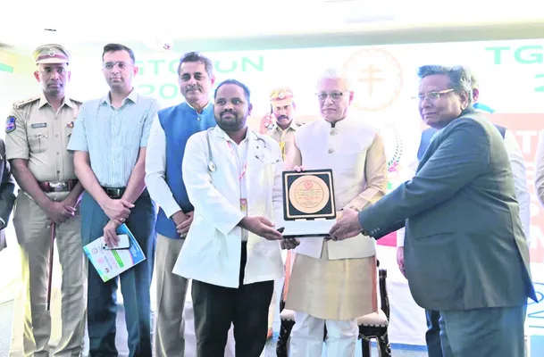 క్షయ నివారణ చర్యలపై జిల్లా బృందానికి అవార్డు