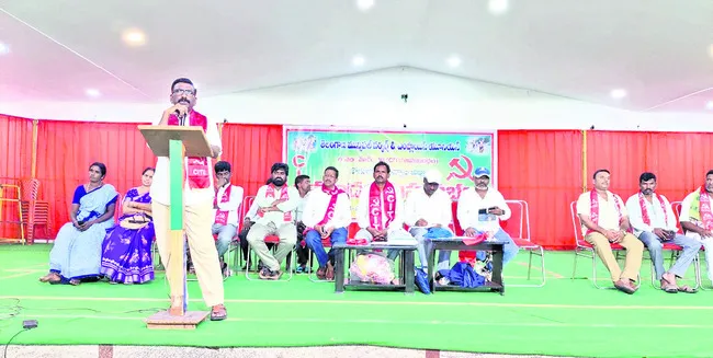 మున్సిపల్ కార్మికుల సమస్యలు పరిష్కరించాలి