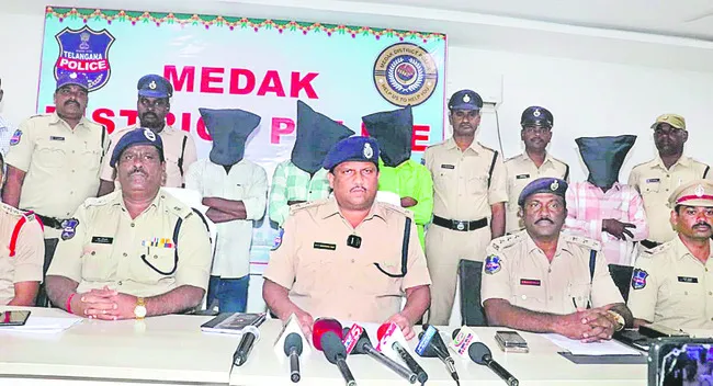 యూట్యూబ్‌లో చూసి చోరీలు