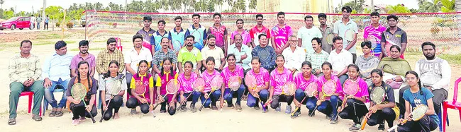 క్రీడలతో ఉజ్వల భవిష్యత్తు