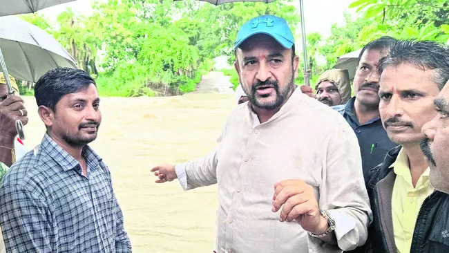 కన్నాపూర్ బ్రిడ్జి నిర్మాణం పూర్తి చేస్తా