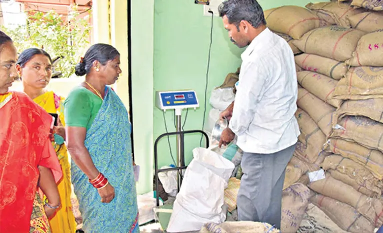 ration distribution in telangana