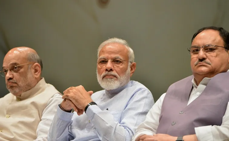 బీజేపీ కీలక సమావేశం.. ఉపరాష్ట్రపతి రేసులో రాజ్‌నాథ్‌, లక్ష్మణ్‌..