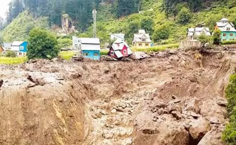 82 people missing Kishtwar cloud burst in jammu kashmir