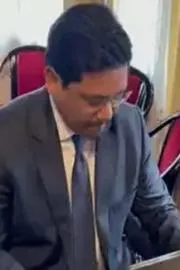 Meghalaya CM Plays Pehla Nasha on Piano2