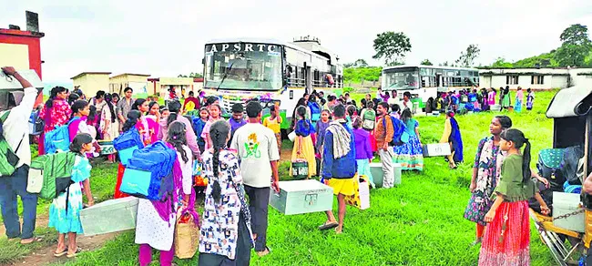 సొంత గూటికి ముంచంగిపుట్టు ఏకలవ్య పాఠశాల 