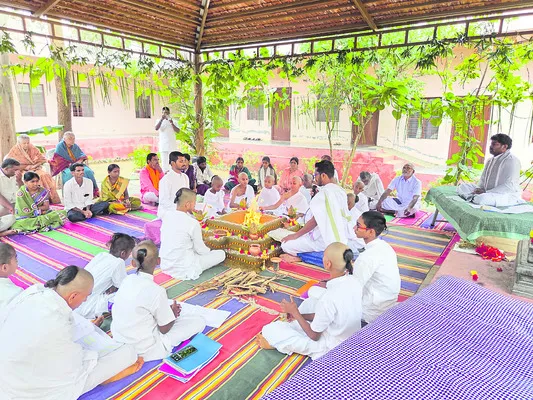 లక్ష 