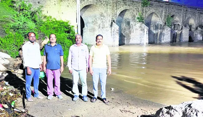 మున్నేరు తగ్గుముఖం