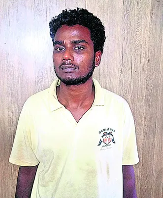గంజాయి తరలిస్తున్న కారు డ్రైవర్‌ అరెస్ట్‌ 