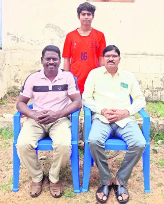 రాష్ట్రస్థాయి వాలీబాల్ పోటీలకు ఎంపిక