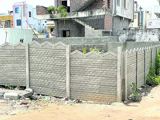 నయా భూ దందా