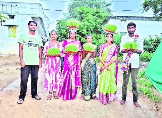 ఘనంగా