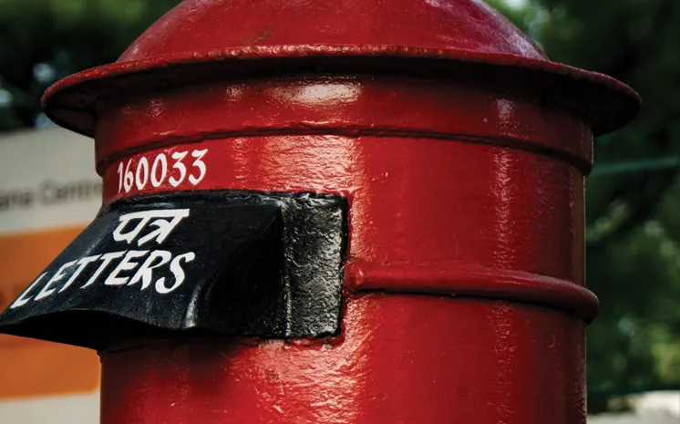 Letter red post box services discontinue