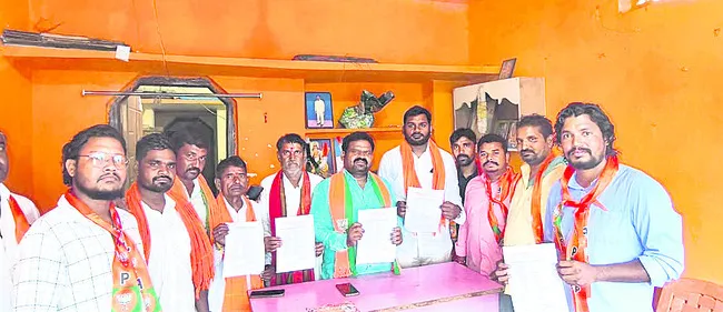 బీజేపీ జిల్లా నూతన కార్యవర్గం ఎన్నిక