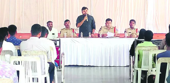 మండపాలకు అనుమతి తప్పనిసరి 