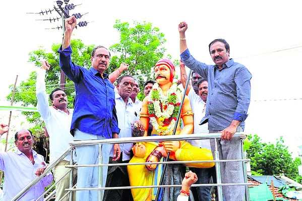పోరాటయోధుడు పాపన్న గౌడ్‌