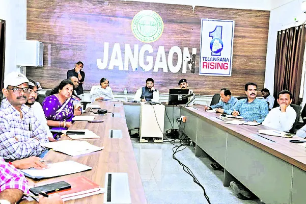 అధికారులు అప్రమత్తంగా ఉండాలి