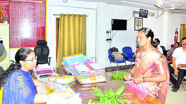 సమస్యల పరిష్కారానికి చర్యలు తీసుకోవాలి