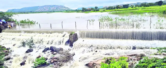 కుండపోత వర్షం