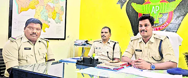 బార్‌ అండ్‌ రెస్టారెంట్‌లకు దరఖాస్తులు 