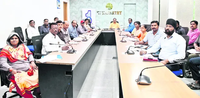 యూరియా కొరత లేదు 