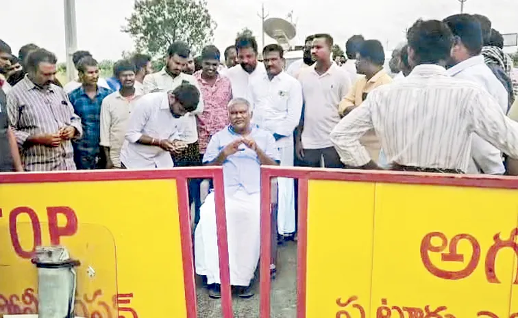 Tadipatri Police Stops Kethireddy Pedda Reddy Against to High Court Instructions