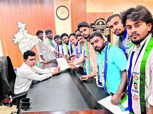 దయనీయ