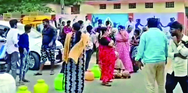 కాలవా.. నీటి కష్టాలు పట్టవా? 
