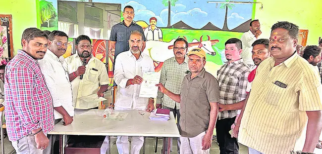 ఇందిరమ్మ ఇళ్లకు మట్టి కొరత లేకుండా చూడాలి