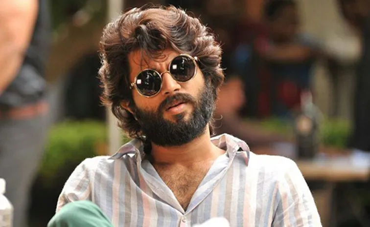 Vijay Devarakonda Reveals Arjun Reddy Movie Remuneration11