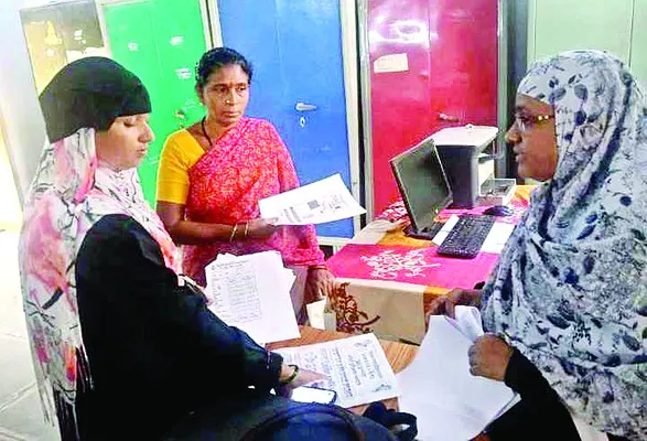 అధికారులతో వాగ్వాదం 