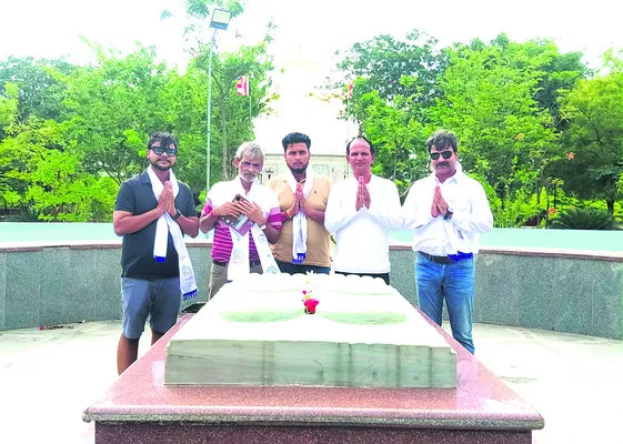 బుద్ధవనం సందర్శించిన ఉత్తరప్రదేశ్ ప్రతినిధులు