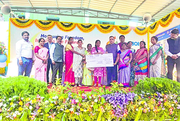 నాణ్యమైన సేవలు  అందించడమే లక్ష్యం 
