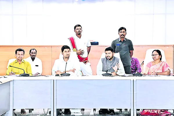 సీఎంఆర్ లక్ష్యం చేరుకోవాలి