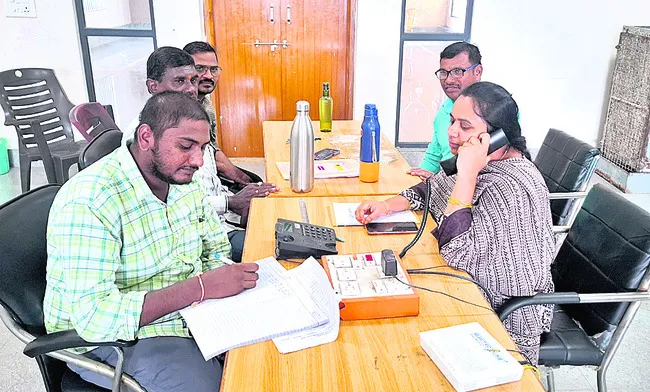 కలెక్టరేట్‌లో కంట్రోల్‌రూం
