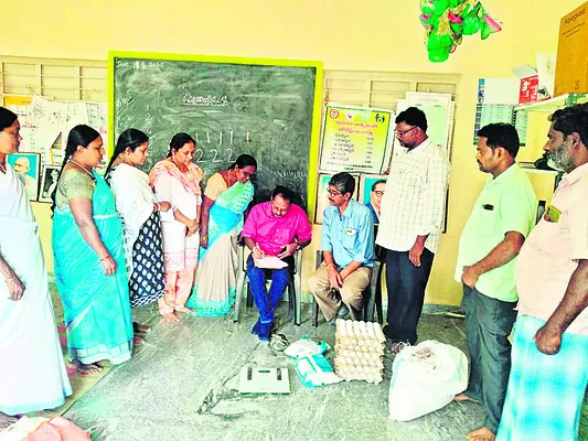అంగన్‌వాడీ కేంద్రం తనిఖీ 
