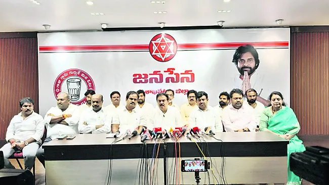 30న జనసేన బహిరంగ సభ 