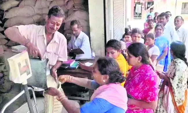 ఇన్చార్జీలతో నెట్టుకొస్తున్న వైనం