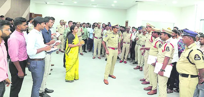 కొత్వాల్ ఆధ్వర్యంలో ఎగ్జిక్యూటివ్ కోర్టు