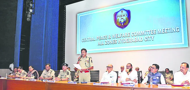 శాంతిని నెలకొల్పడంలో పీస్‌ కమిటీలు కీలకం 